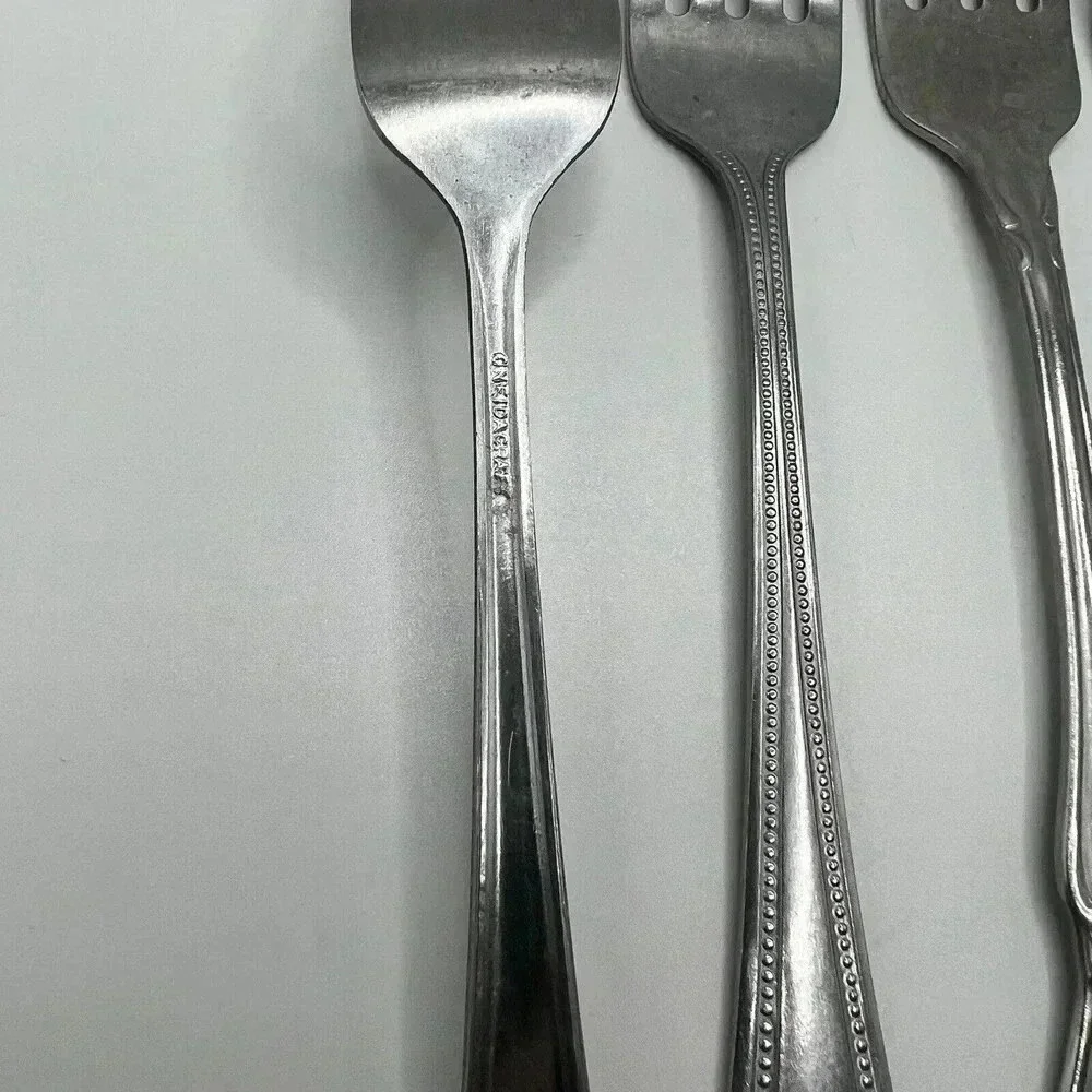 Oneida Oneidacraft Forks 4